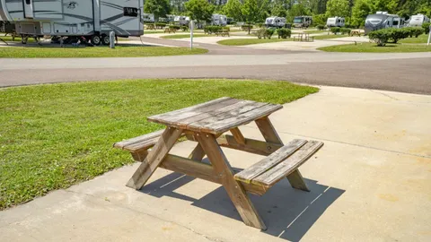 Premium Full Hookup Pull-Thru RV Site — image 3 of 3