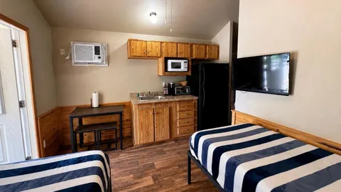 Studio Classic Duplex Twin — image 2 of 5