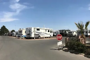 El Paso Roadrunner RV Park – photo 2