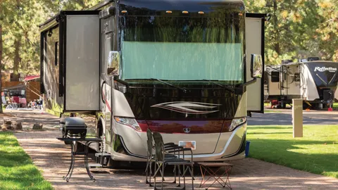 Pull Through Full Hookup RV Site — image 2 of 6