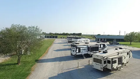 Short-Term 20/30/50 Amp Standard RV Site — image 1 of 1