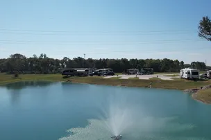 Howdy Y'all RV Resort – photo 2