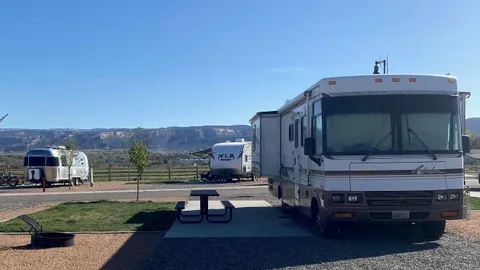 Standard, Pull-Thru RV Site — image 1 of 2