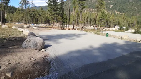 STANDARD 30 / 50 Amp RV Site — image 2 of 5
