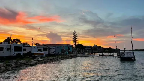 Premium South Riverfront RV Site — image 4 of 4