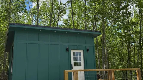 Tiny Home — image 2 of 11