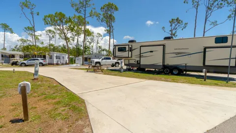 Premium Full Hookup Pull Through RV Site — image 2 of 4