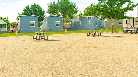 Premium Full Hookup RV Site — image 2 of 3
