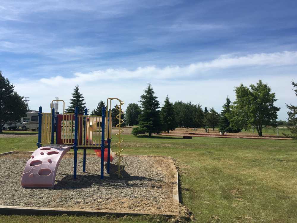 Leduc #1 Campground, Leduc County, Alberta - Photo 3