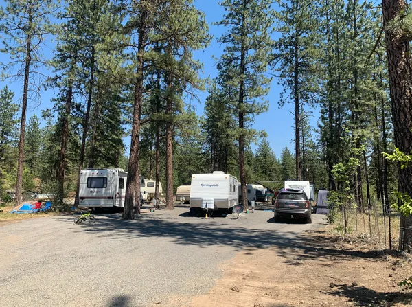 Long Lake Friends & Family RV campground