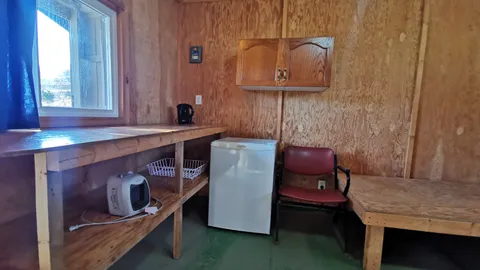 Rustic Little Cabin — image 4 of 4