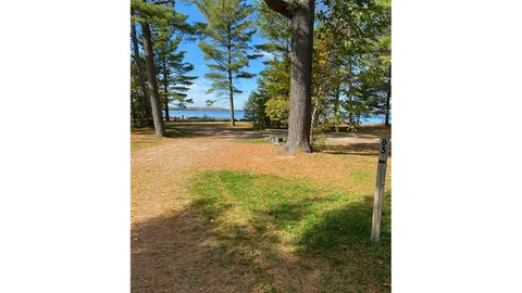 Full Hookup Campsite — image 1 of 5