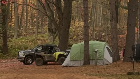 Mini 30 AMP RV/Tent Site — image 2 of 6