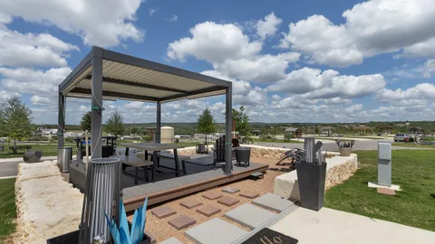 Executive Site-121 — image 1 of 23