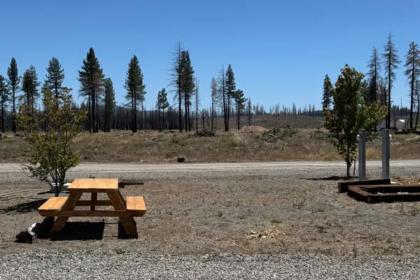 Cedar Lodge Motel & RV Park – photo 1