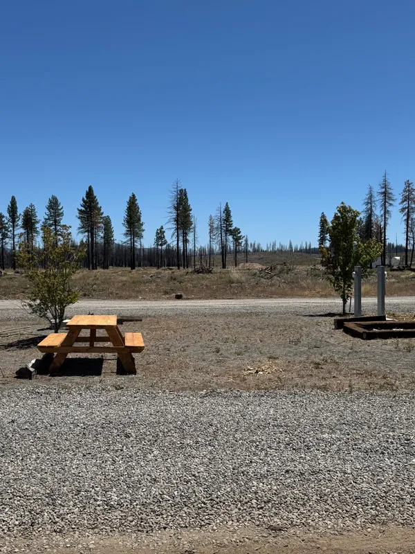 Cedar Lodge Motel & RV Park, Chester, California campground