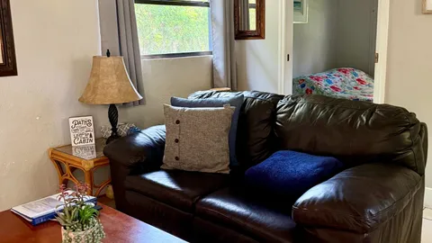 Deluxe Cabin — image 2 of 5