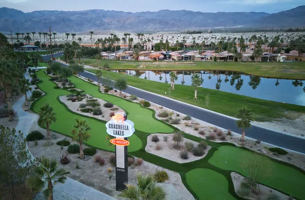 Coachella Lakes RV Resort, Coachella, California campground