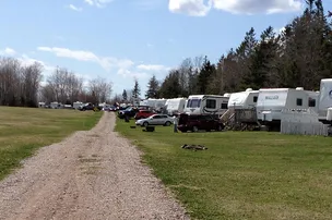 Hidden Hilltop Family Campground – photo 4