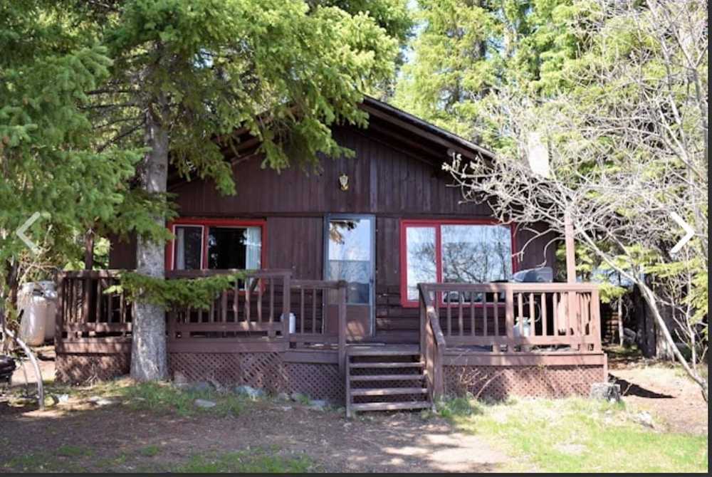 Postill Lake Lodge - Photo 4