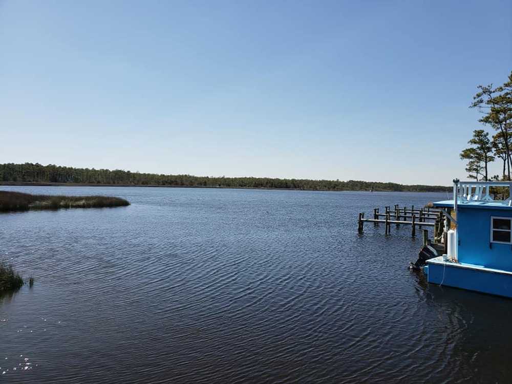 Island's Choice RV Park, Cedar Island, North Carolina - Photo 3