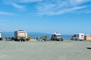 Roam Beach Resort – photo 3
