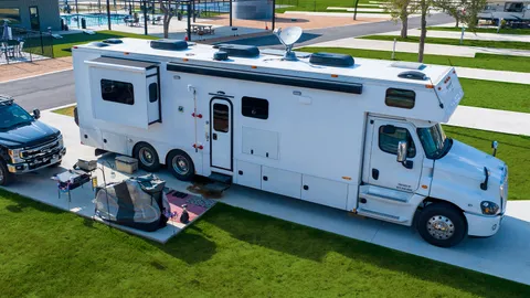Elite Pull-Thru RV Sites — image 2 of 2