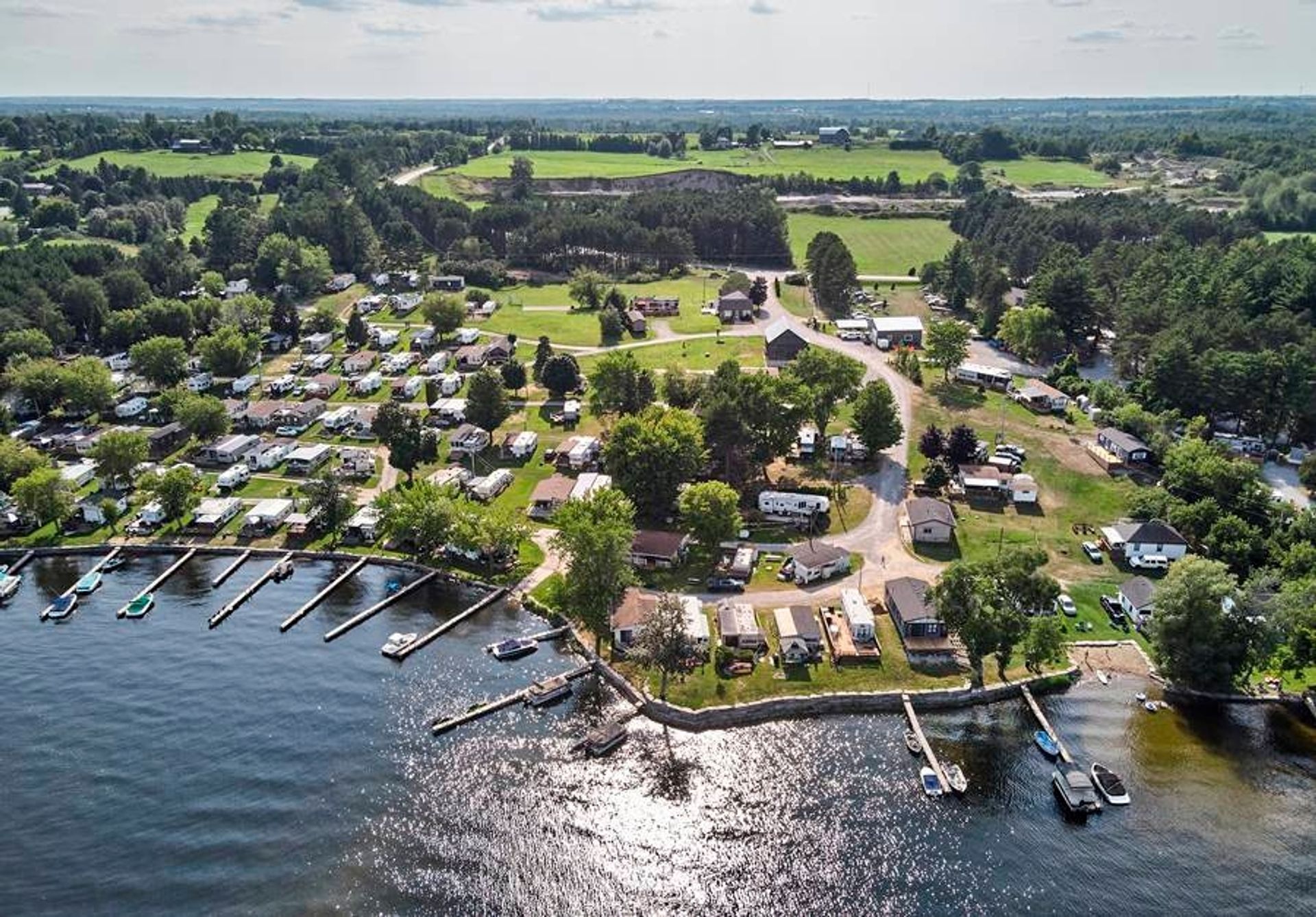 Bobcaygeon Shores Cottage Resort