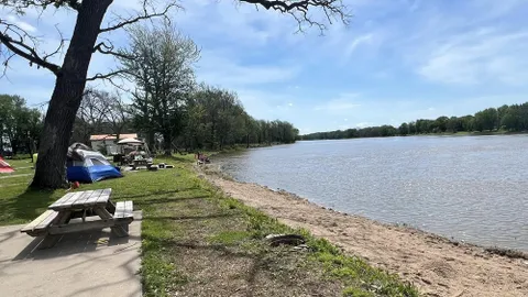 River Front Pull Thru 30 Amp — image 2 of 3