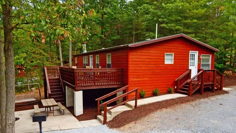 Three Bear's Lodge — image 1 of 22