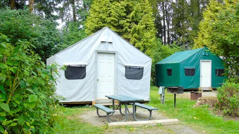 Family Tent Cabin — image 2 of 4