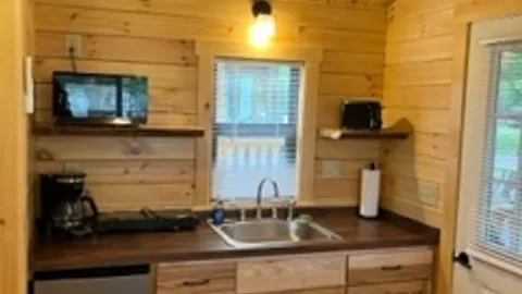 Camping Cabin (Full Bathroom) — image 9 of 9