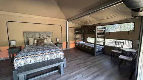 Family Suite (Occupancy: 6) — image 9 of 9