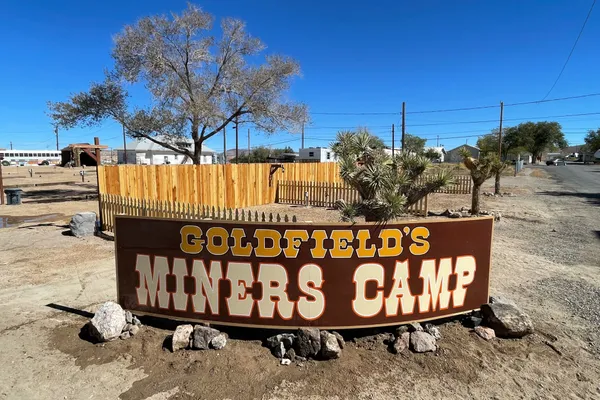 Goldfield Miners Camp – photo 1