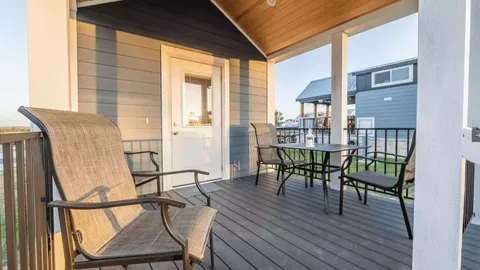 Tiny Home 76 - Villa Vista — image 46 of 46