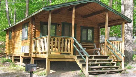 Cottage — image 1 of 4