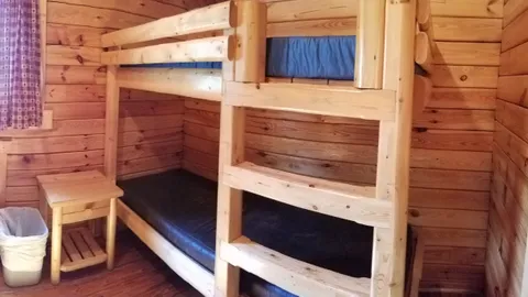 STANDARD 2 RM CAMPING CABIN WEST — image 5 of 5