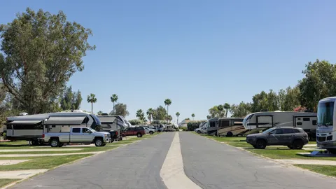 A Deluxe Patio Grass RV Site — image 2 of 3