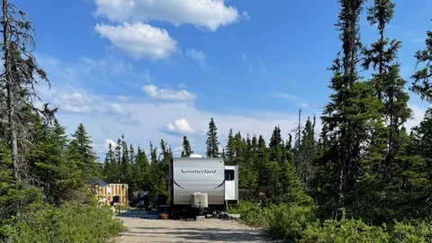 Camper Rental — image 1 of 5