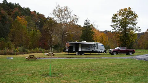 River View RV — image 2 of 6