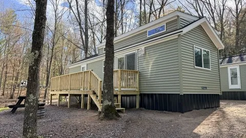 Rental RV F2 — image 1 of 9