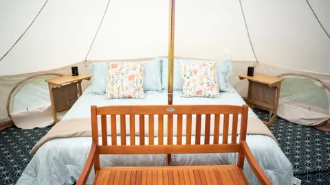 16' Luxury Belle Tent (King Bed) — image 6 of 6