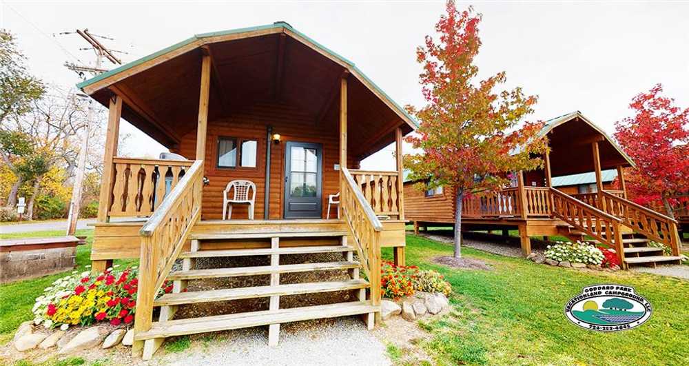 Deluxe cabin