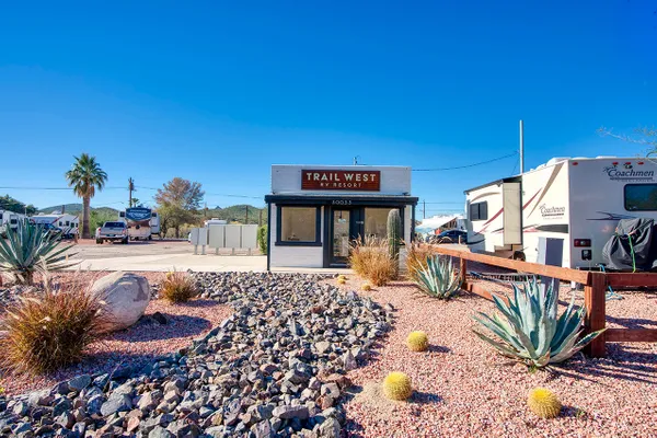 Trail West RV Resort – photo 1