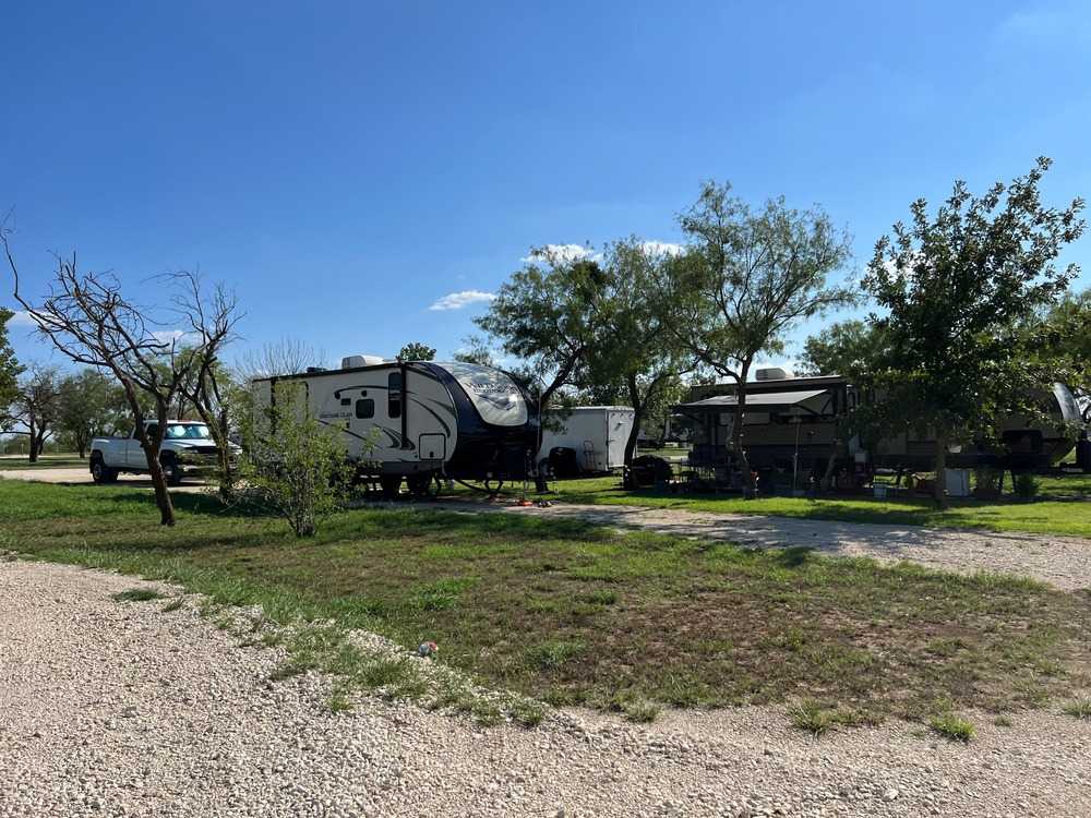 Nightly Pull-Through Full Hook-Up RV Site