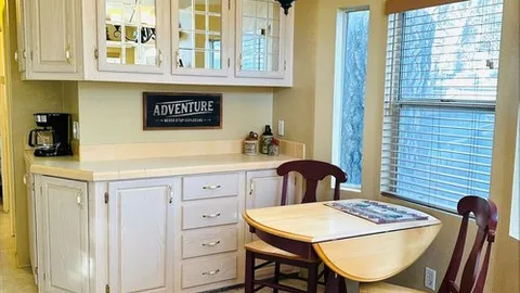 Rental Unit - Woodlands #24 — image 2 of 5