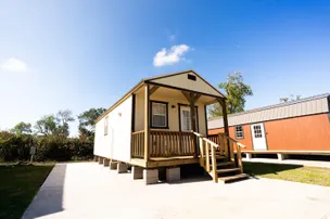 TripL RV Park – photo 4