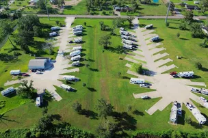 Brazoria RV Park – photo 2