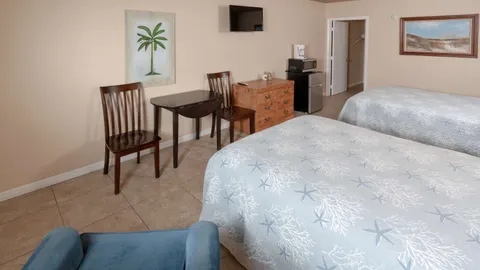 Motel Room — image 2 of 5