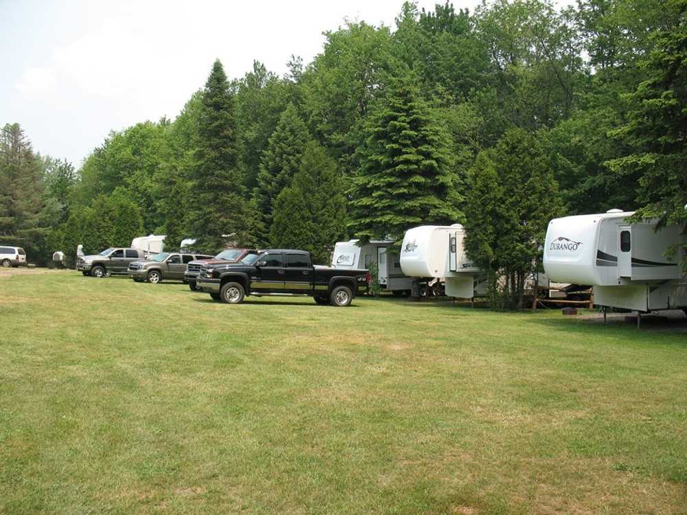 Water/Electric/Sewer RV Site
